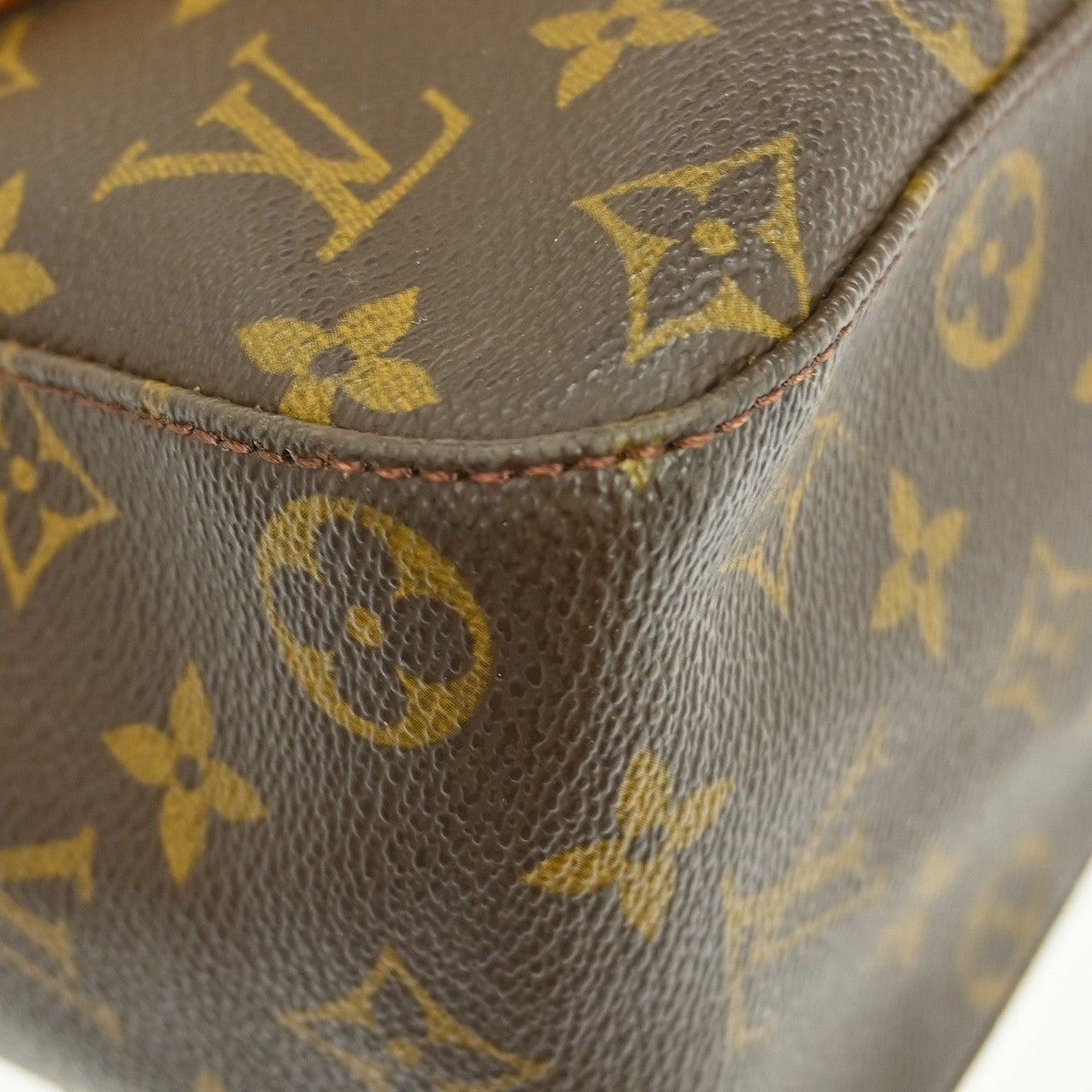 Louis Vuitton Looping Monogram Canvas Brown Canvas Handbag (Pre-Owned)