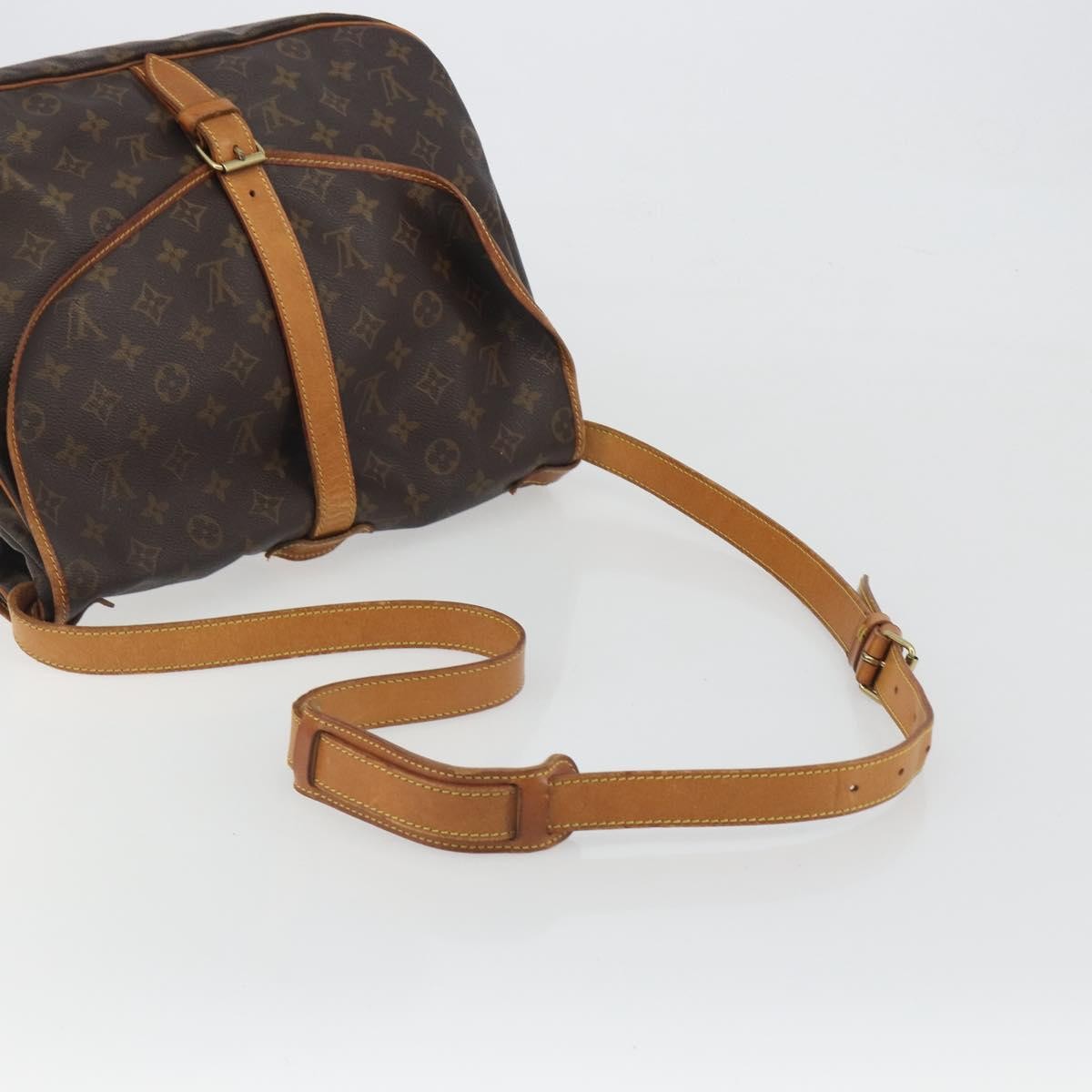 Louis Vuitton Saumur Monogram Brown Canvas Shoulder Bag Bag (Pre-Owned)