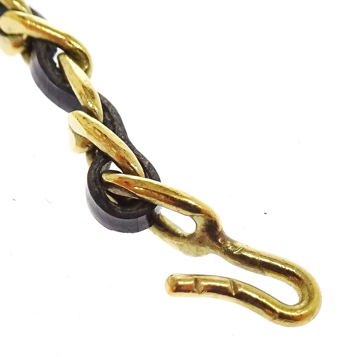 Chanel Vintage Round Medallion Pendant Metal And Leather Gold Gold_Plated Necklace Jewelry (Pre-Owned)