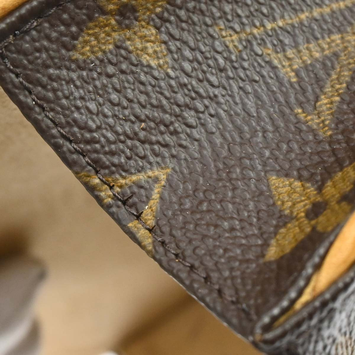 Louis Vuitton Florentine Waist Monogram Canvas Brown Canvas Clutche & Pouche Bag (Pre-Owned)