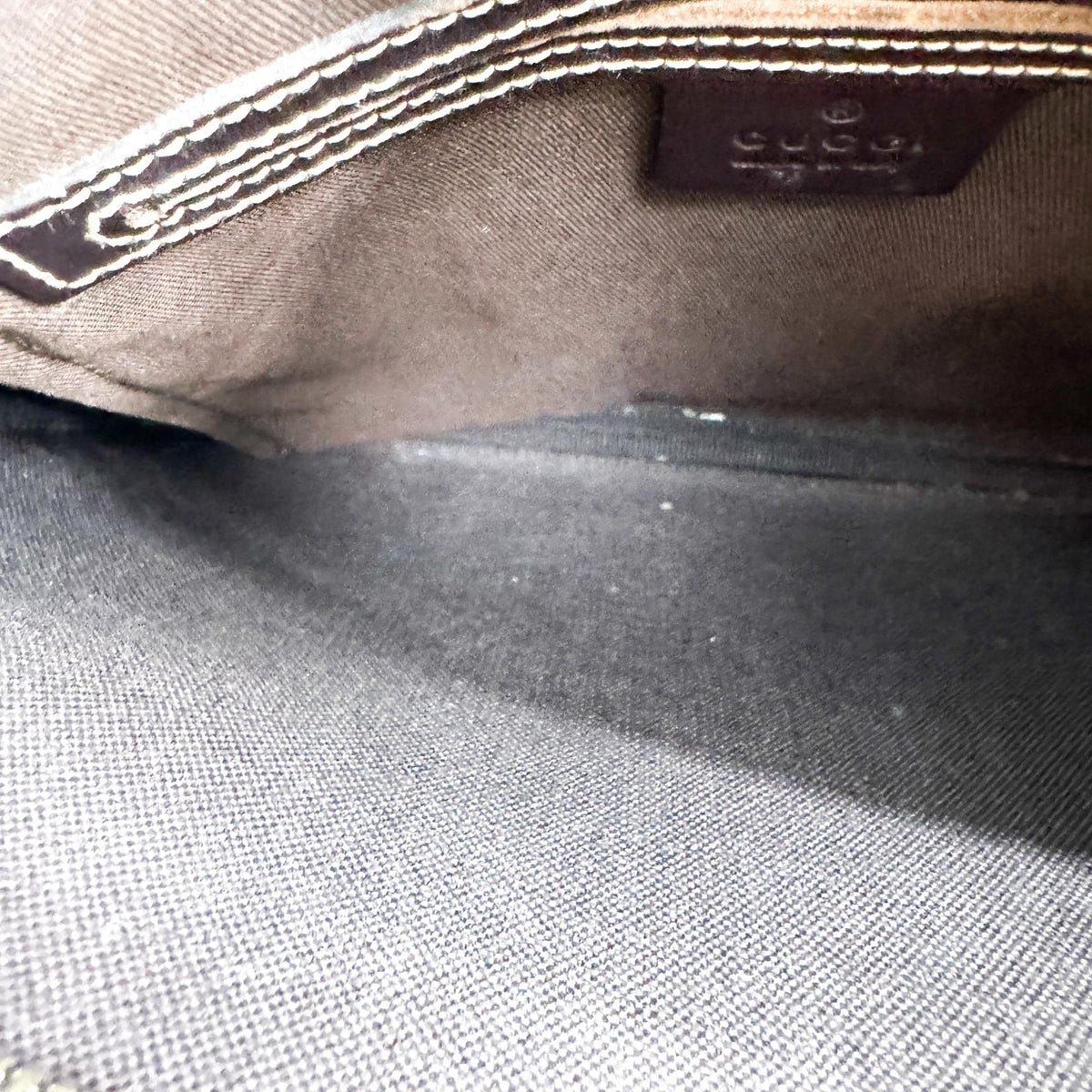 Gucci Zip Top Messenger Gg Canvas With Leather Black Canvas Shoulder Bag Bag (Pre-Owned)