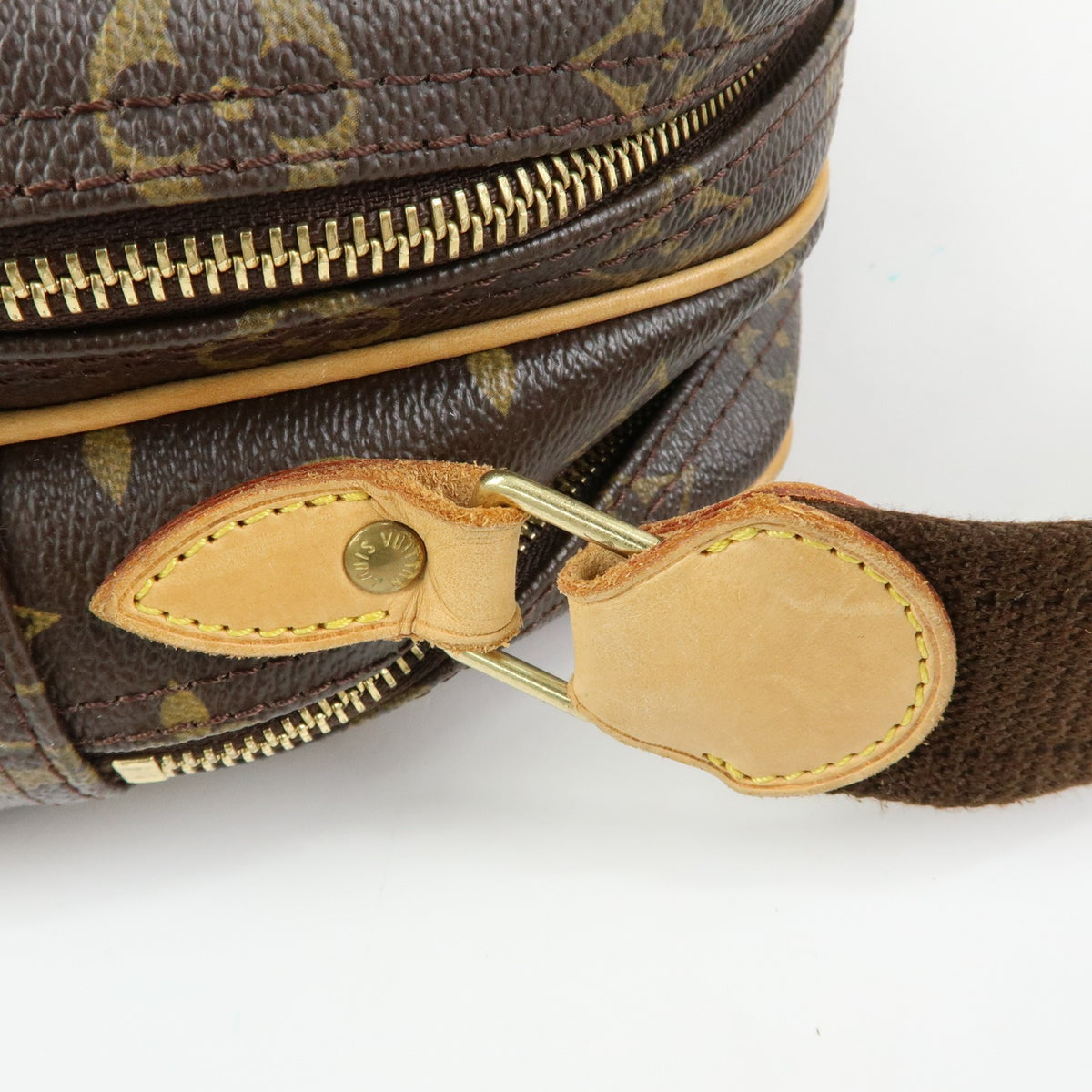 Louis Vuitton Reporter Monogram Canvas Brown Canvas Shoulder Bag Bag (Pre-Owned)