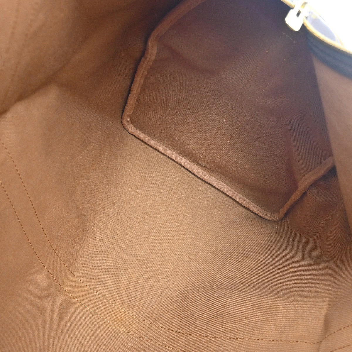 Louis Vuitton Keepall Bandoulière Monogram Brown Canvas Travel Bag Bag (Pre-Owned)