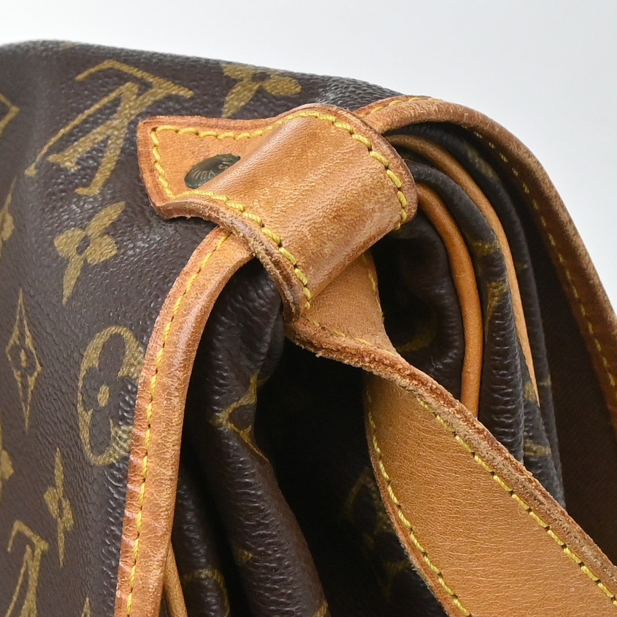 Louis Vuitton Saumur Monogram Canvas Brown Canvas Shoulder Bag Bag (Pre-Owned)
