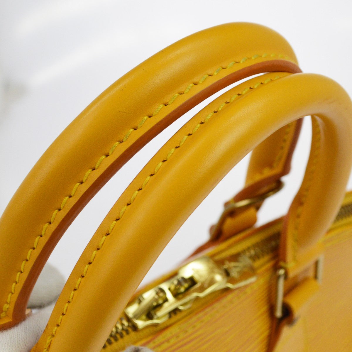 Louis Vuitton Alma Handbag Epi Leather Yellow Leather Handbag (Pre-Owned)