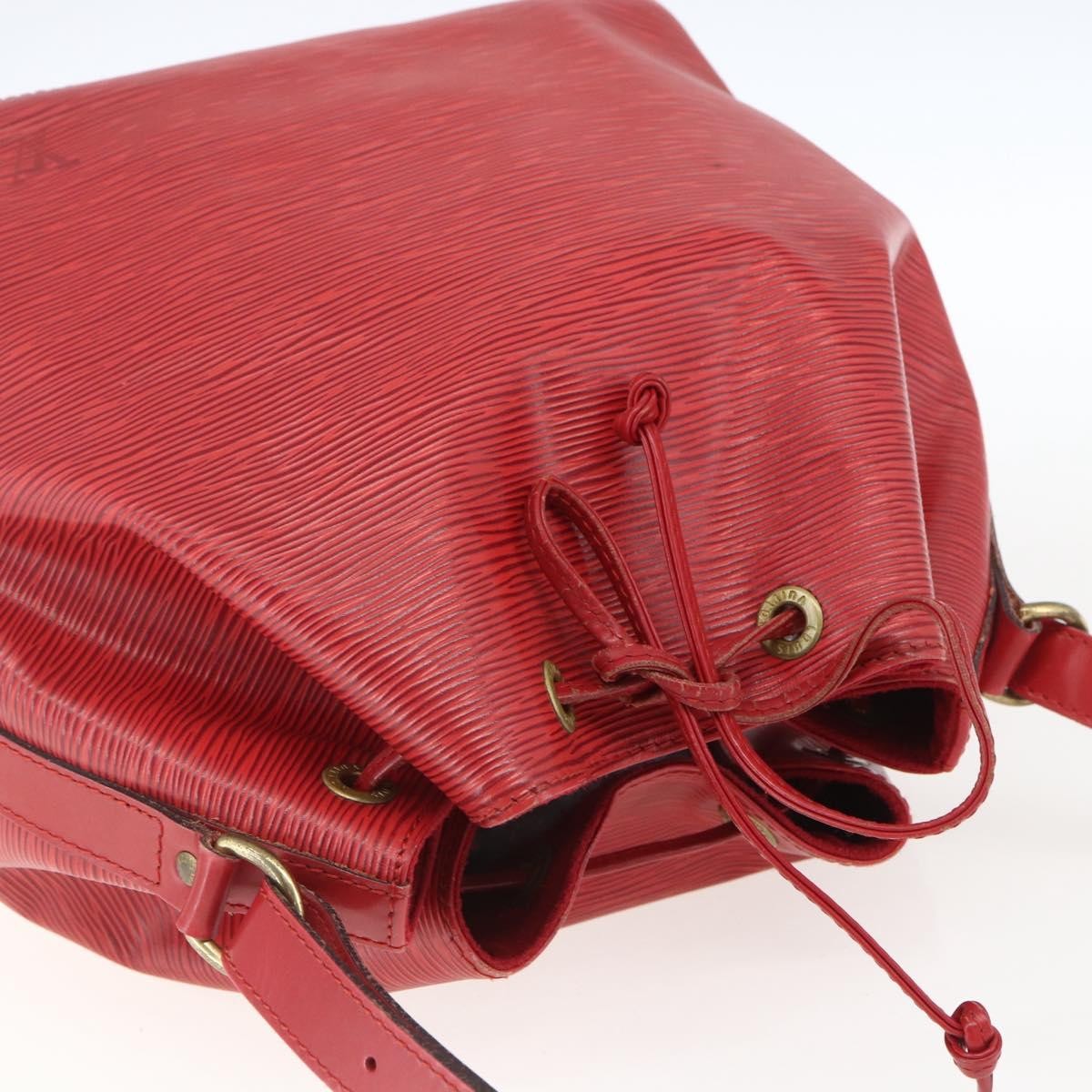Louis Vuitton Petit Noe Epi Leather Red Leather Shoulder Bag Bag (Pre-Owned)