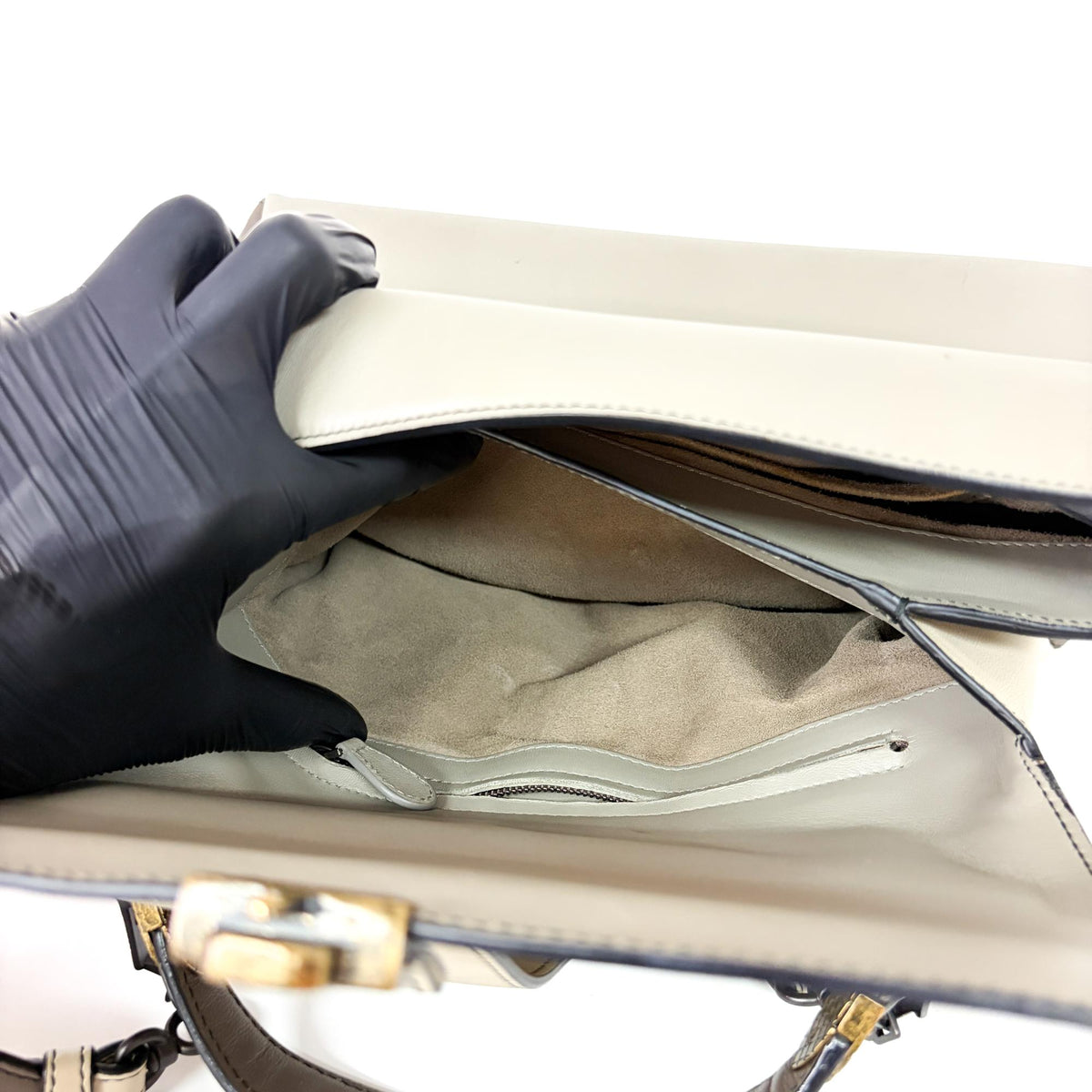 Bottega Veneta Piazza Top Handle Leather With Intrecciato Detail Gray Leather Handbag (Pre-Owned)