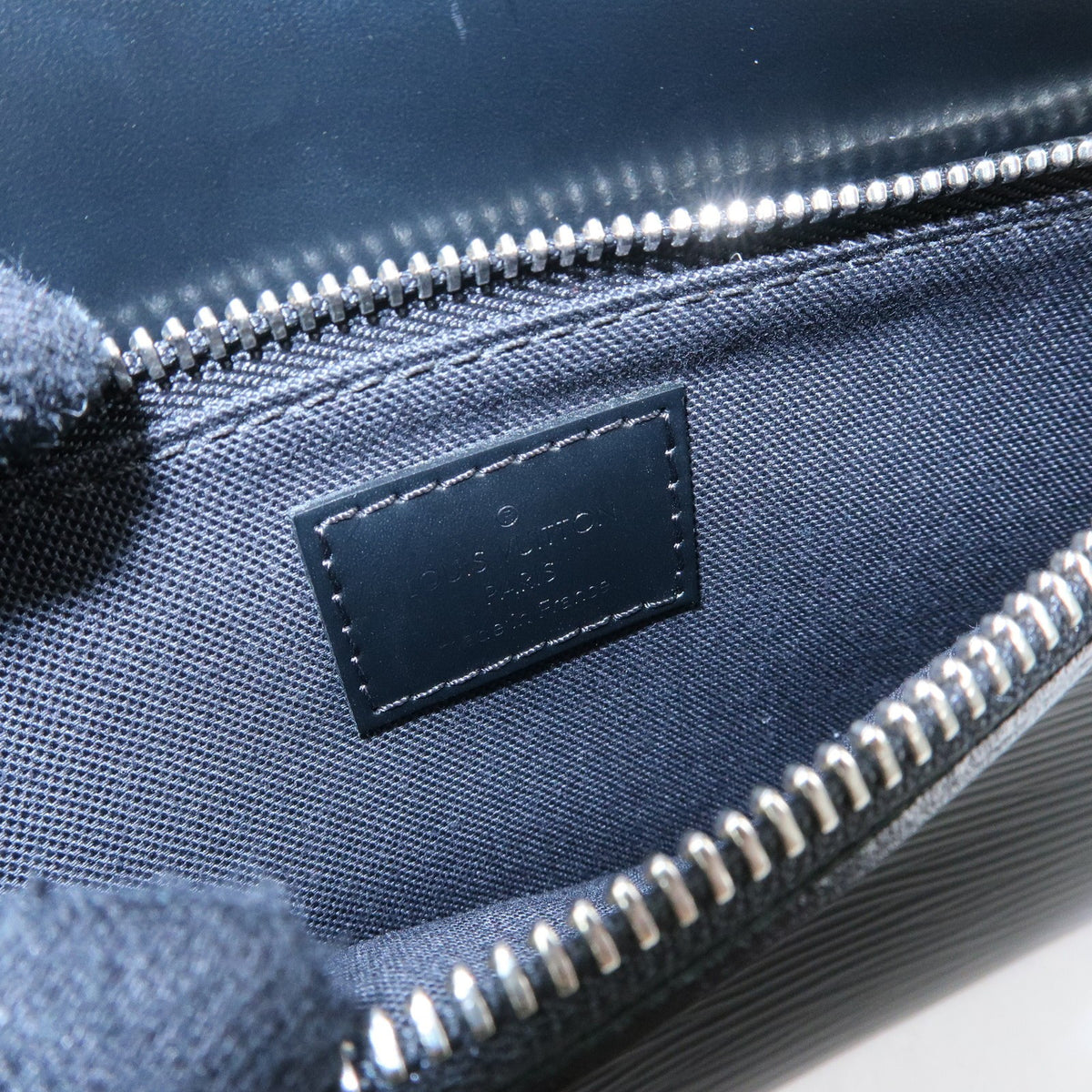 Louis Vuitton Hoche Clutch Epi Leather Black Leather Clutche & Pouche Bag (Pre-Owned)