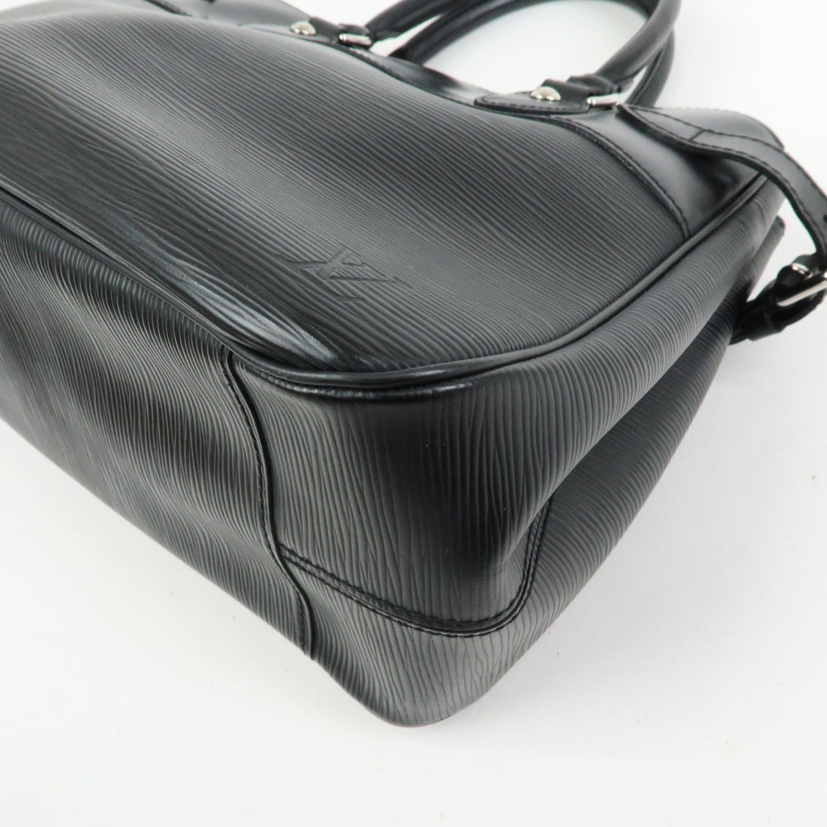 Louis Vuitton Passy Epi Leather Black Leather Tote Bag Bag (Pre-Owned)