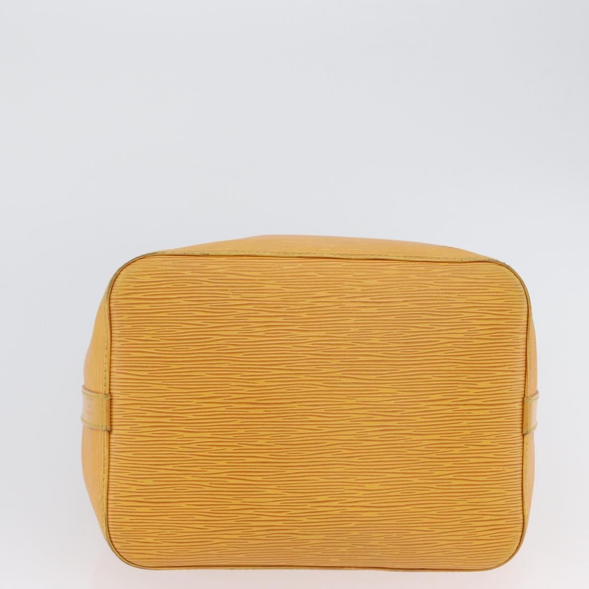 Louis Vuitton Petit Noe Epi Leather Yellow Leather Shoulder Bag Bag (Pre-Owned)