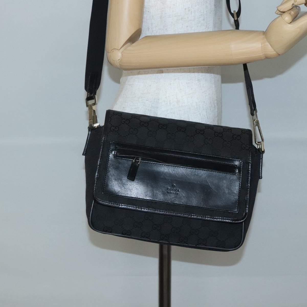 Gucci Flap Messenger Gg Coated Canvas Black Canvas Shoulder Bag Bag (Pre-Owned)