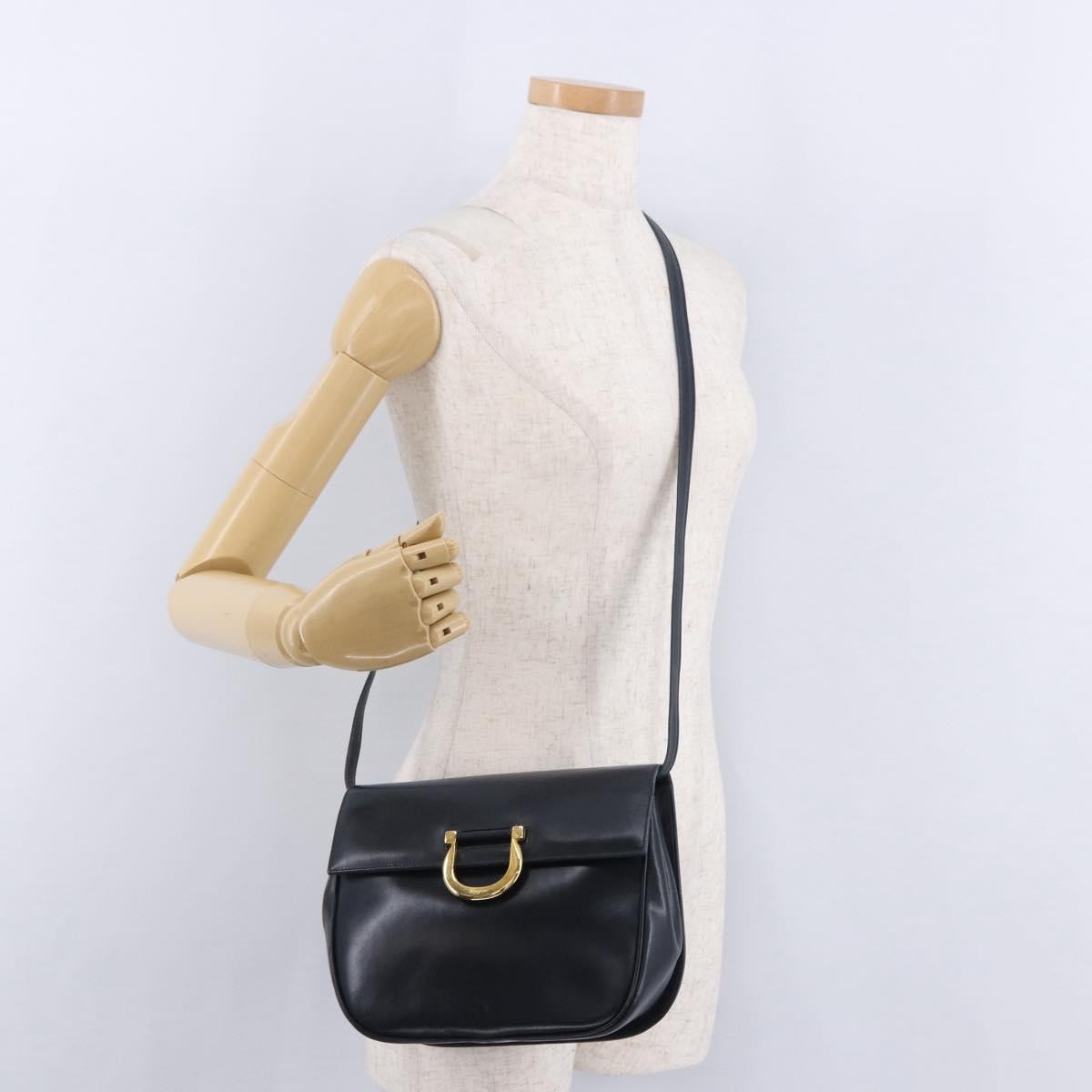 Salvatore Ferragamo Gancini Leather Navy Leather Shoulder Bag Bag (Pre-Owned)
