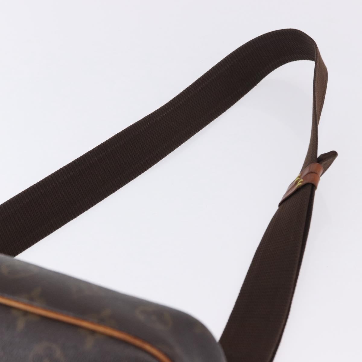 Louis Vuitton Pochette Gange Monogram Canvas Brown Canvas Clutche & Pouche Bag (Pre-Owned)