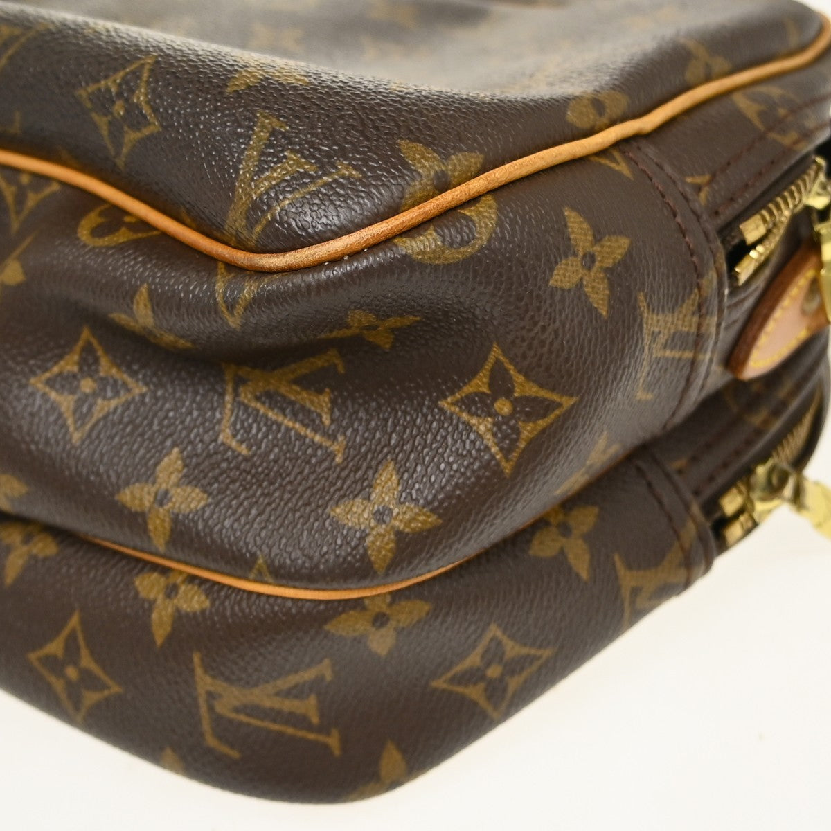 Louis Vuitton Reporter Monogram Canvas Brown Canvas Shoulder Bag Bag (Pre-Owned)
