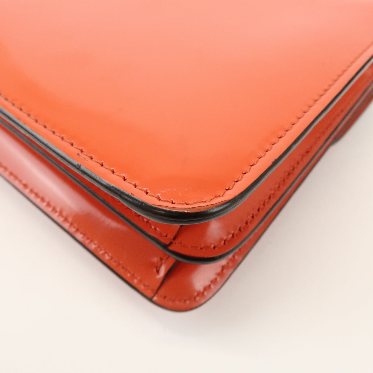 Gucci Interlocking Patent Orange Patent_Leather Shoulder Bag Bag (Pre-Owned)