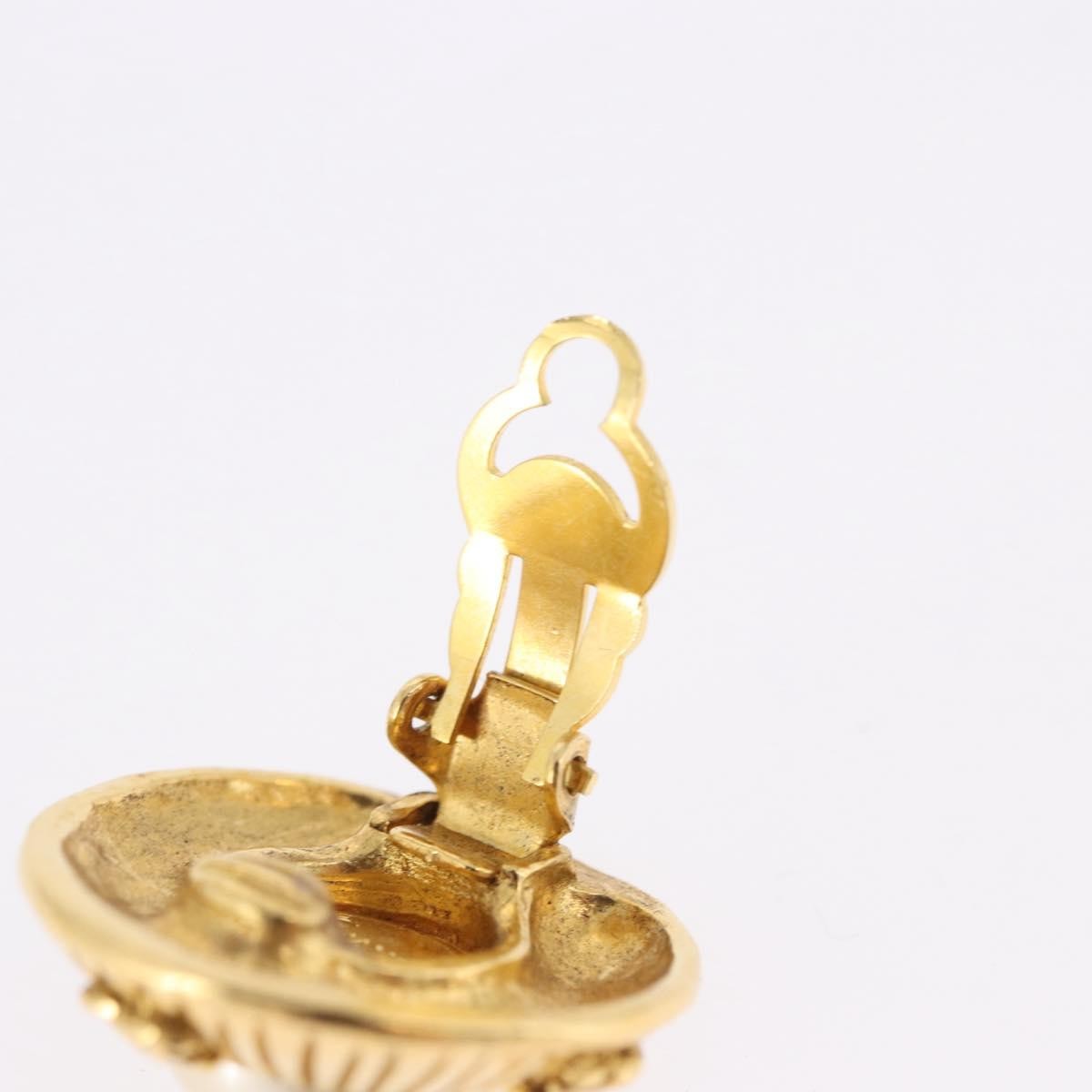 Chanel Vintage Round Cc Clip-On Metal With Faux Pearl Gold Metal Earrings Jewelry (Pre-Owned)