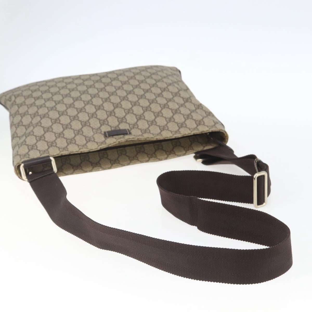 Gucci Zip Top Messenger Gg Coated Canvas Beige Canvas Shoulder Bag Bag (Pre-Owned)