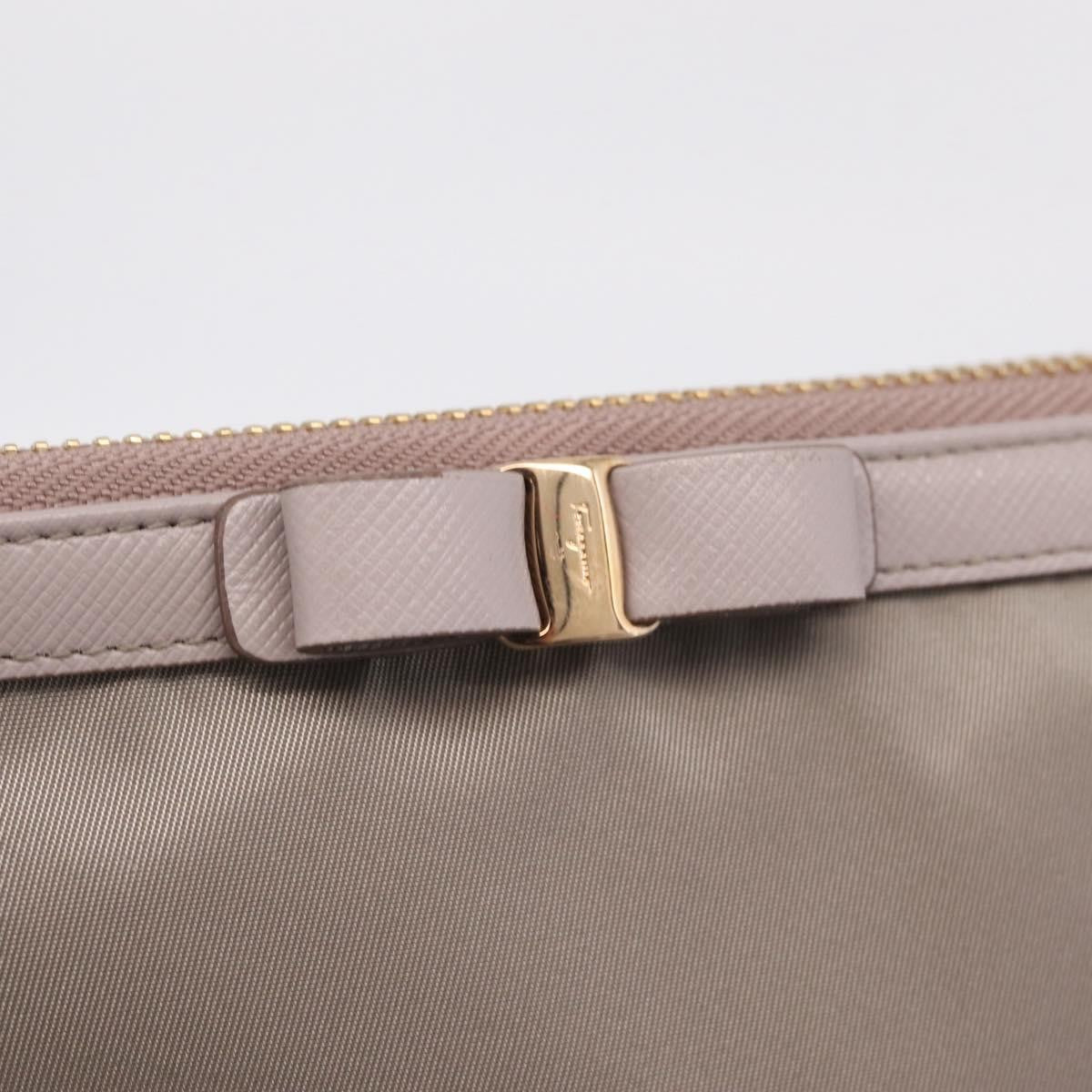 Salvatore Ferragamo Vala Clutch Nylon Gray Nylon Clutche & Pouche Bag (Pre-Owned)