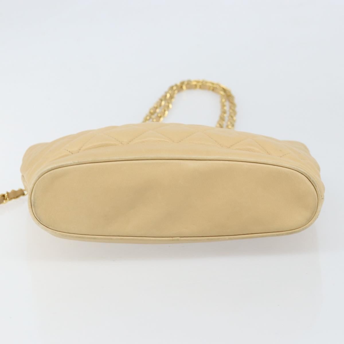 Chanel Vintage Cc Chain Shopper Quilted Leather Beige Leather Shoulder Bag Bag (Pre-Owned)