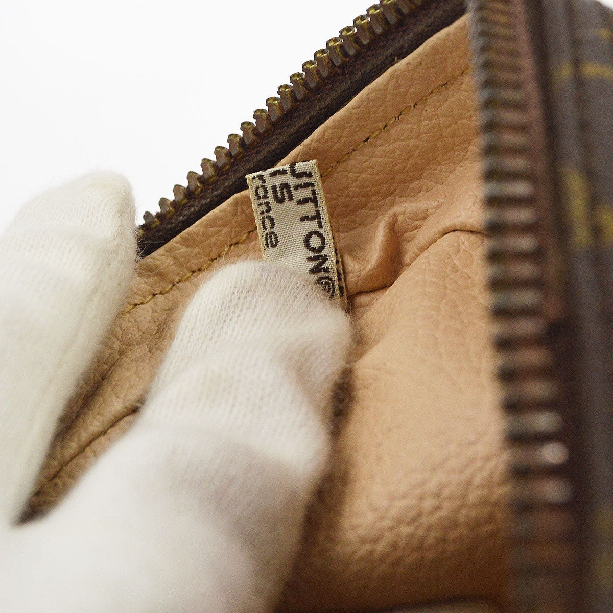 Louis Vuitton Trousse Toiletry Monogram Canvas Brown Canvas Toiletry Case Accessory (Pre-Owned)