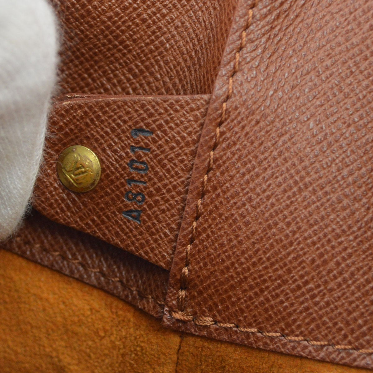 Louis Vuitton Musette Monogram Canvas Brown Canvas Shoulder Bag Bag (Pre-Owned)