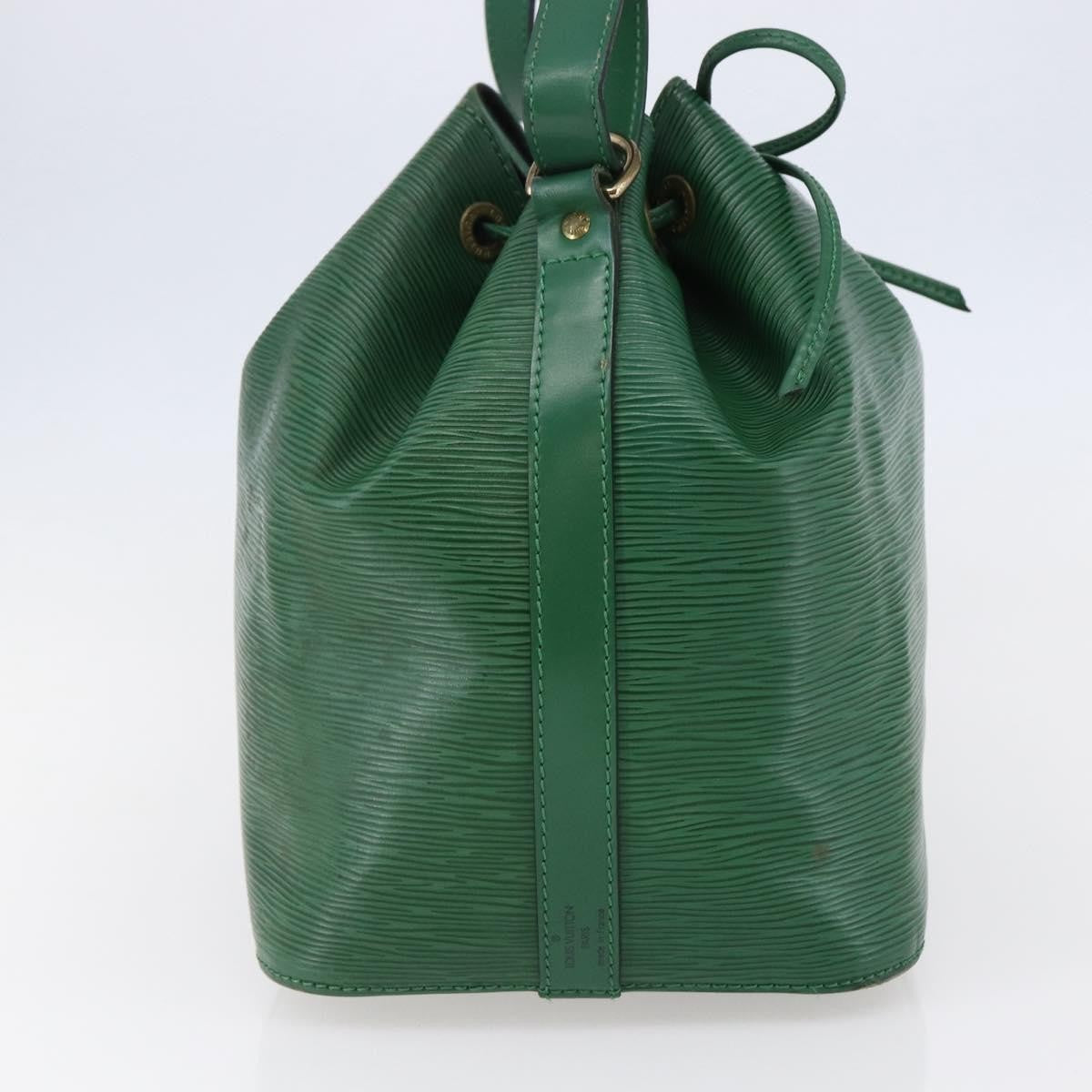 Louis Vuitton Petit Noe Epi Leather Green Leather Shoulder Bag Bag (Pre-Owned)