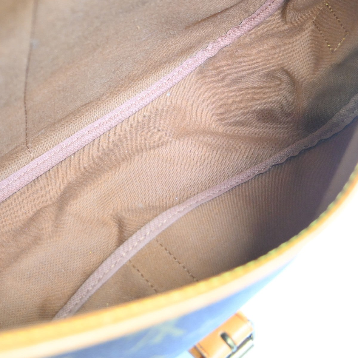 Louis Vuitton Saumur Monogram Canvas Brown Canvas Shoulder Bag Bag (Pre-Owned)