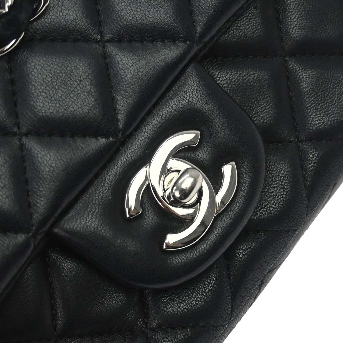Chanel Classic Single Flap Quilted Lambskin Black Leather Shoulder Bag Bag (Pre-Owned)