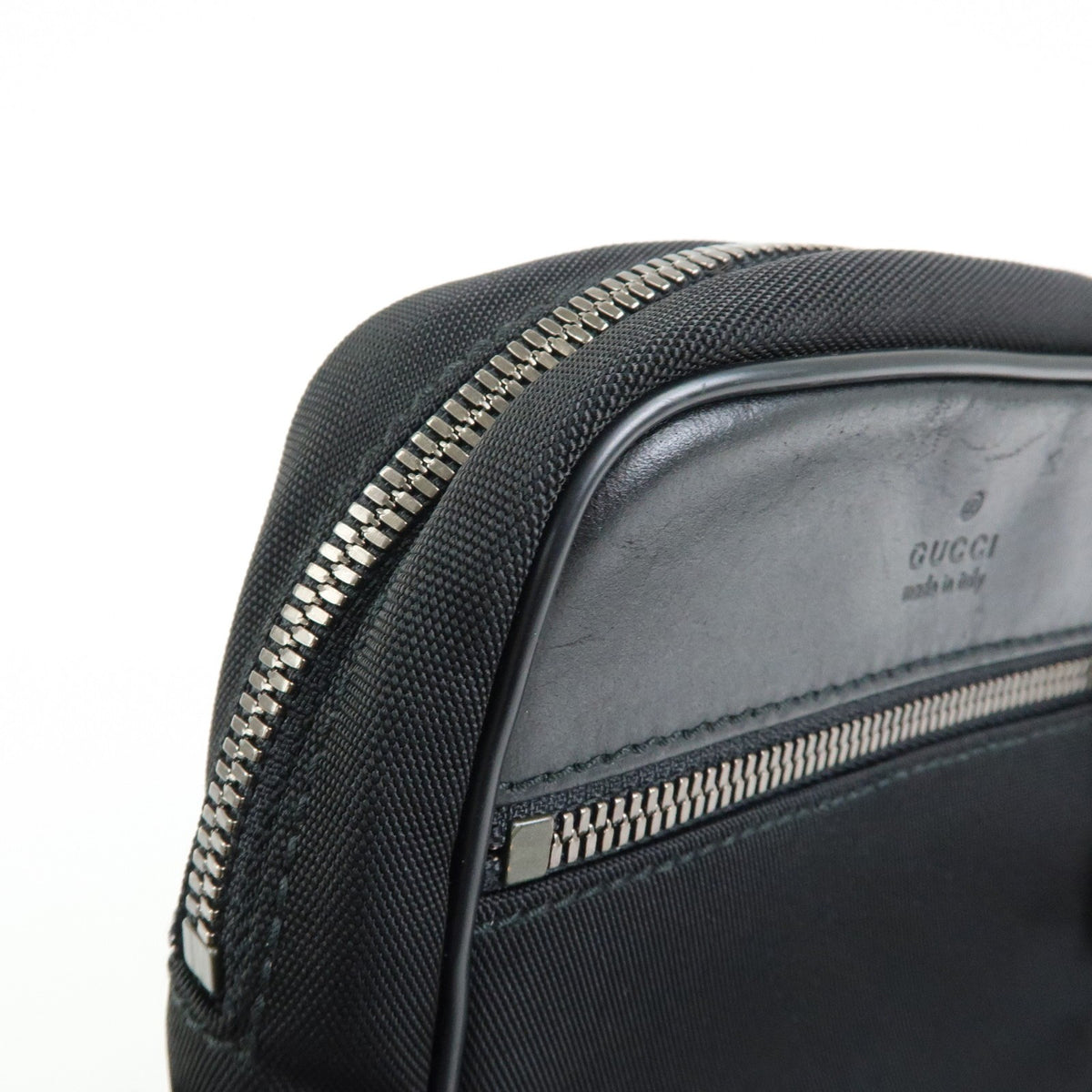 Gucci Shoulder Canvas Black Canvas Shoulder Bag Bag (Pre-Owned)