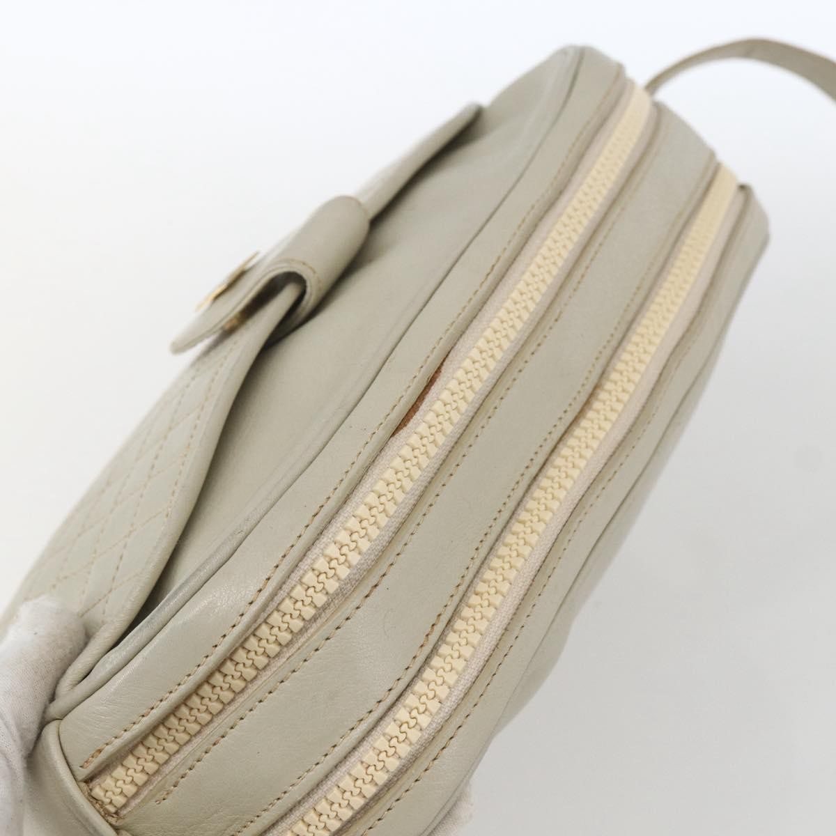Celine Vintage Leather White Leather Shoulder Bag Bag (Pre-Owned)