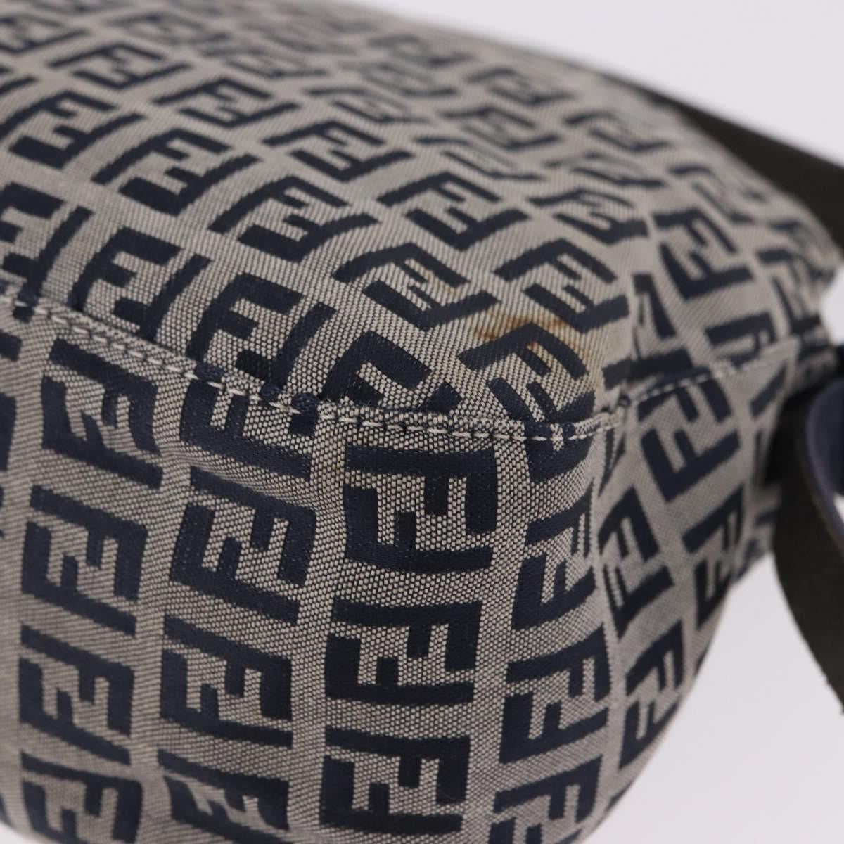 Fendi Baguette Zucchino Canvas Navy Canvas Handbag (Pre-Owned)