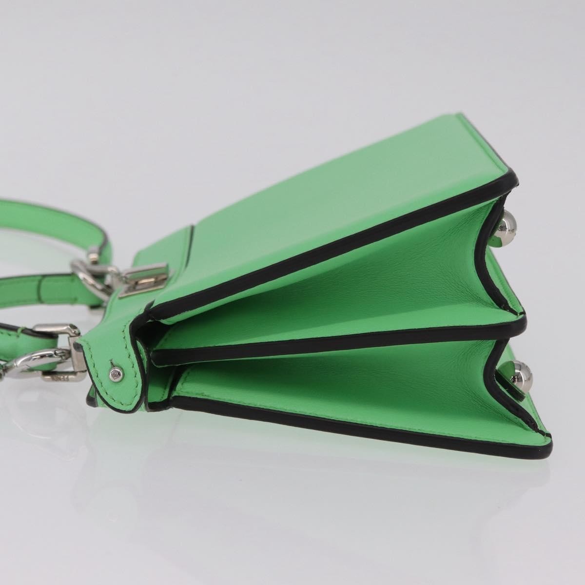 Fendi Peekaboo Iseeu Leather Green Leather Handbag (Pre-Owned)