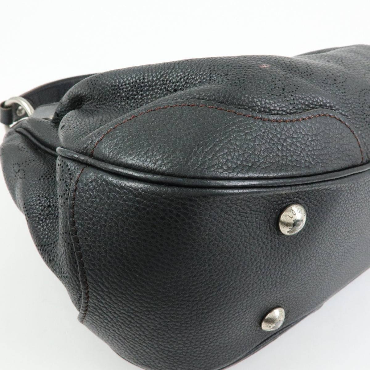 Louis Vuitton Solar Mahina Leather Black Leather Handbag (Pre-Owned)