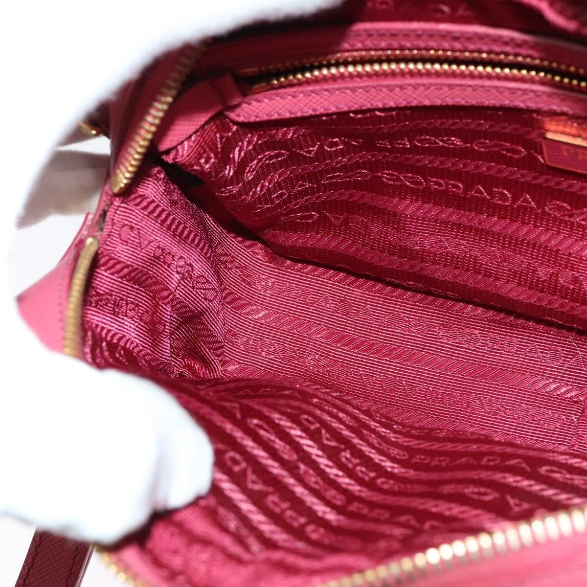 Prada Front Pocket Saffiano Leather Pink Leather Shoulder Bag Bag (Pre-Owned)