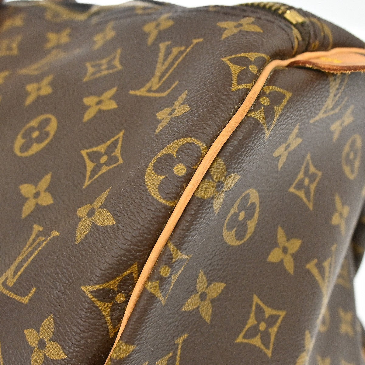 Louis Vuitton Keepall Monogram Brown Canvas Travel Bag Bag (Pre-Owned)