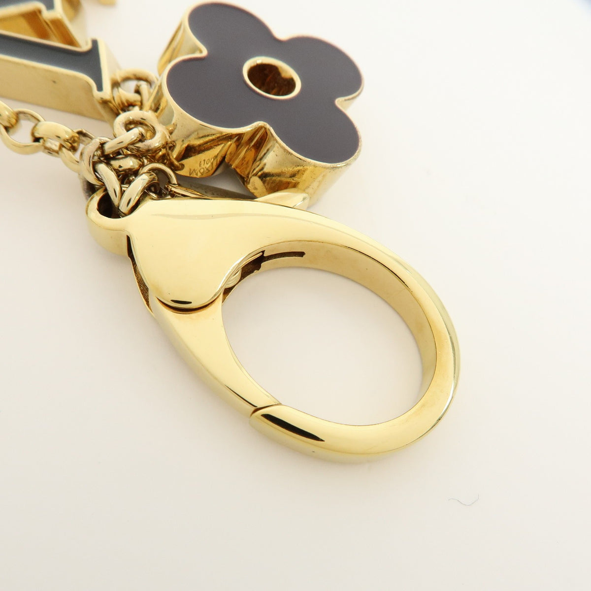 Louis Vuitton Fleur De Monogram Bag Charm Metal Gold Metal Charms And Keychains Accessory (Pre-Owned)
