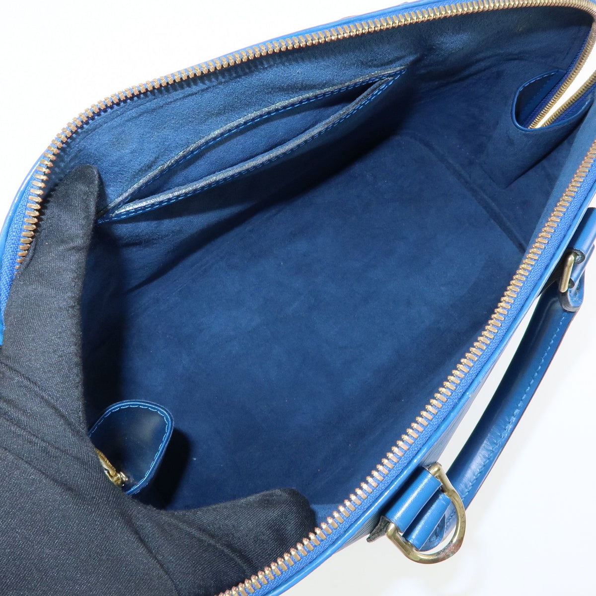 Louis Vuitton Alma Epi Leather Blue Leather Handbag (Pre-Owned)