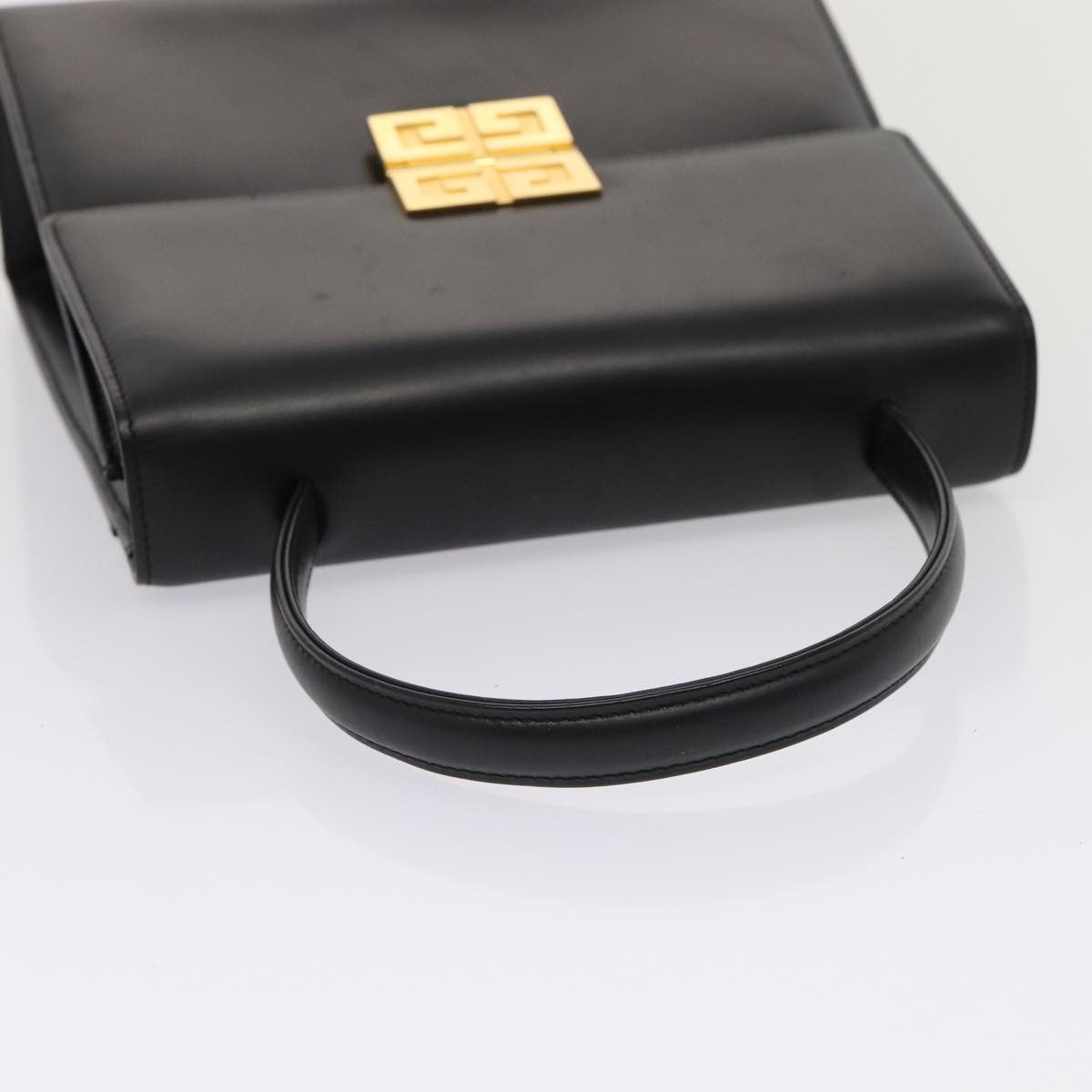 Givenchy Vintage 4G Leather Black Leather Handbag (Pre-Owned)