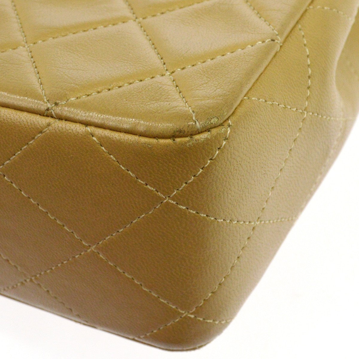 Chanel Retro Classic Square Flap Quilted Goatskin Beige Calfskin Handbag (Pre-Owned)