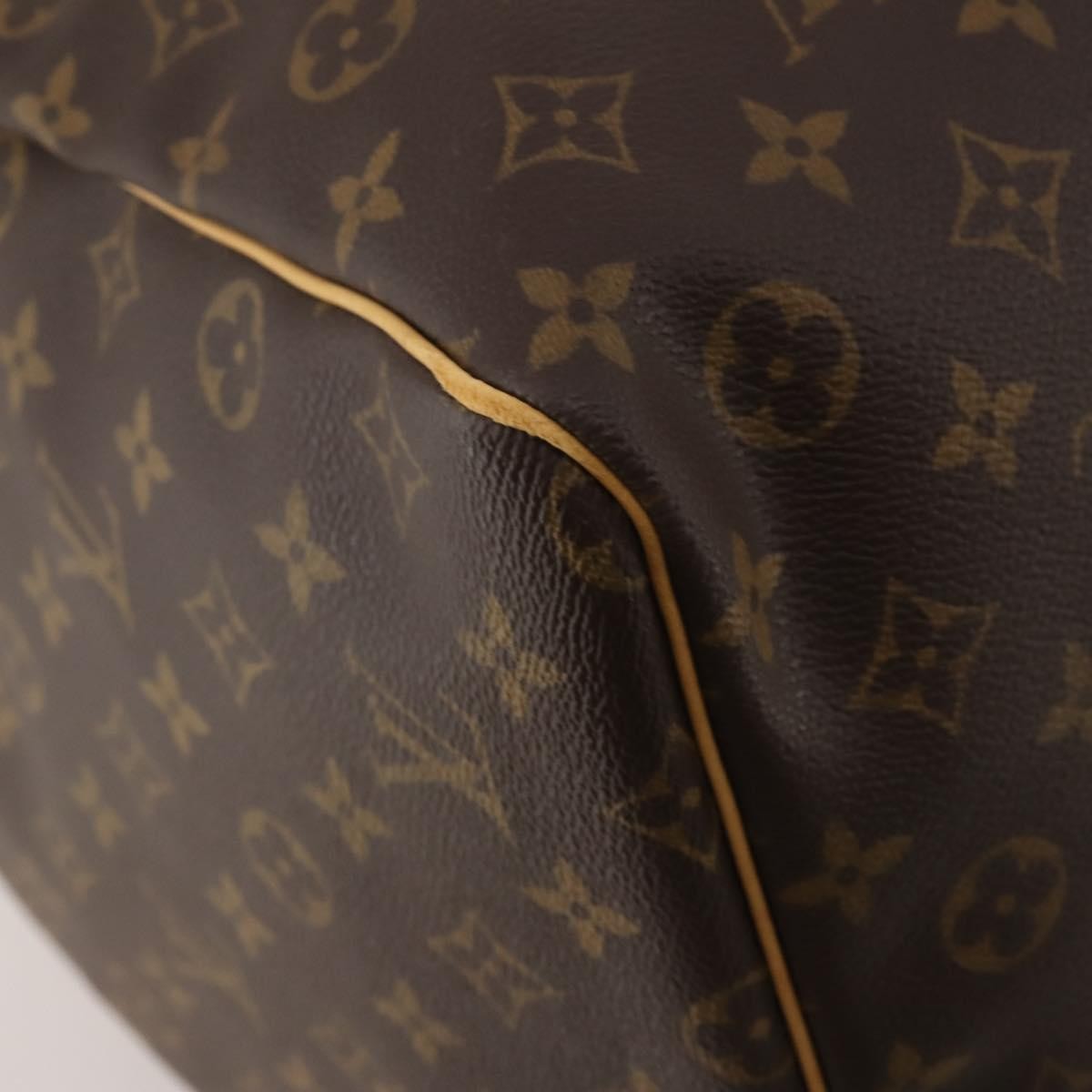 Louis Vuitton Keepall Monogram Canvas Brown Canvas Travel Bag Bag (Pre-Owned)