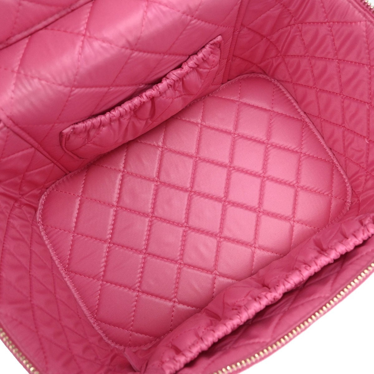 Chanel Vintage Timeless Cosmetic Case Caviar Pink Leather Handbag (Pre-Owned)