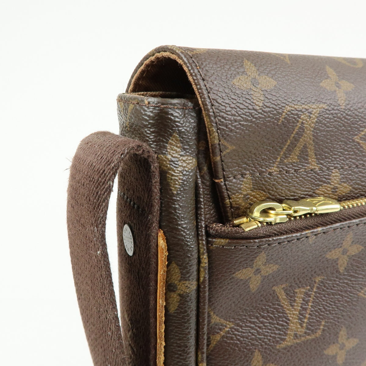 Louis Vuitton Beaubourg Messenger Monogram Canvas Brown Canvas Handbag (Pre-Owned)