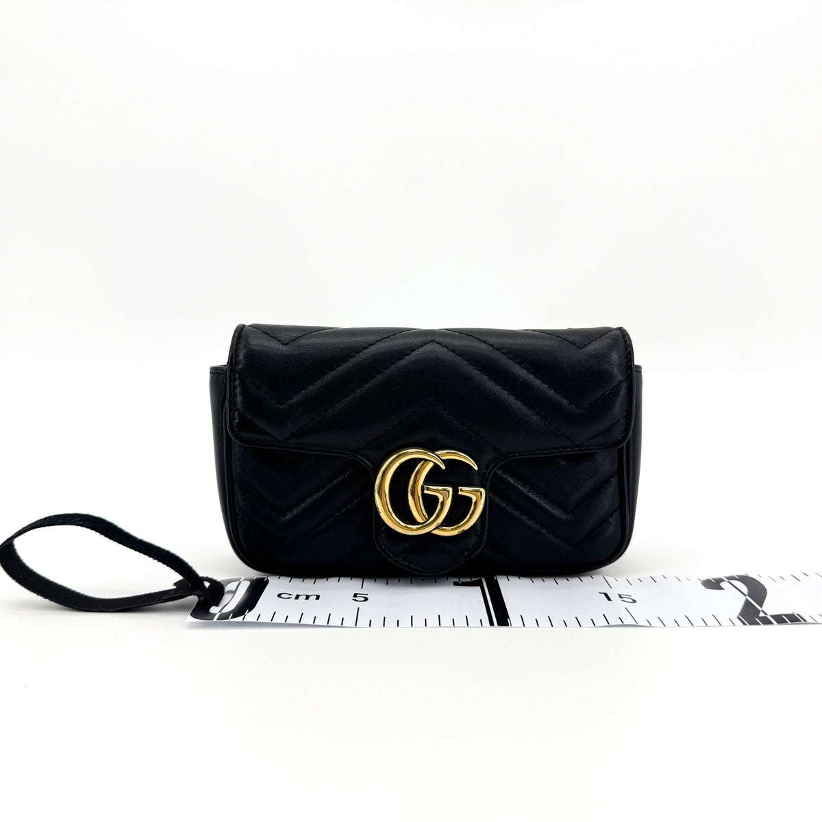 Gucci Gg Marmont Leather Black Leather Crossbody Bag Bag (Pre-Owned)