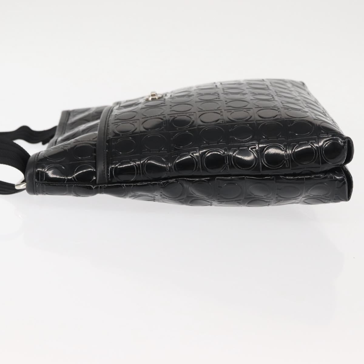Salvatore Ferragamo Gancini Patent Leather Black Patent_Leather Shoulder Bag Bag (Pre-Owned)