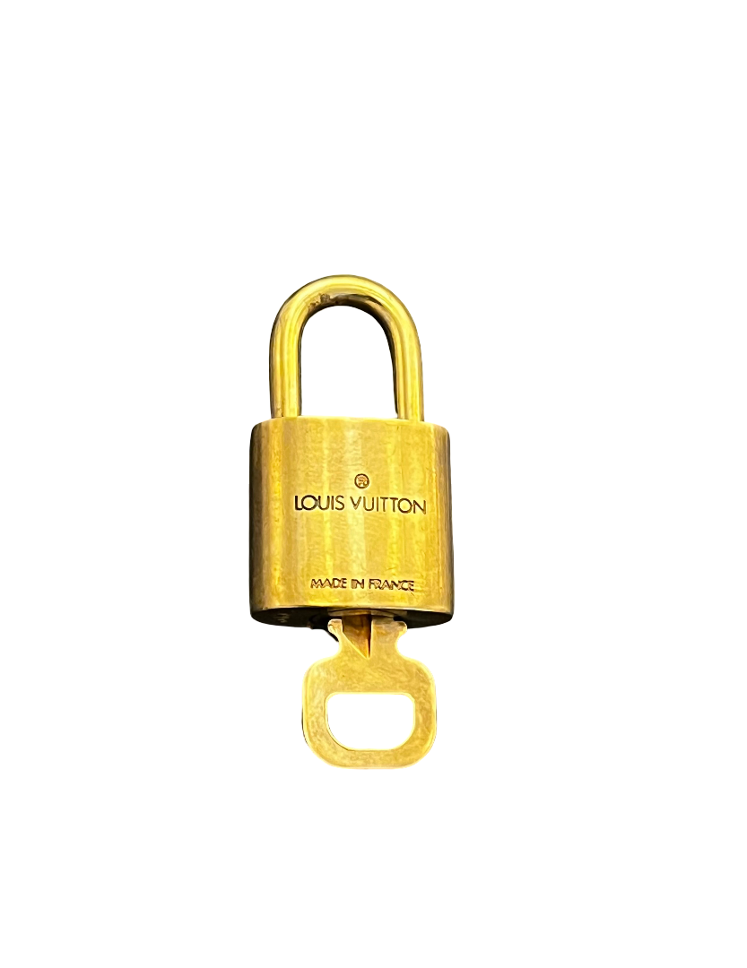 Louis Vuitton Padlock And Key Logo Metal Gold Metal Charms And Keychains Accessory (Pre-Owned)