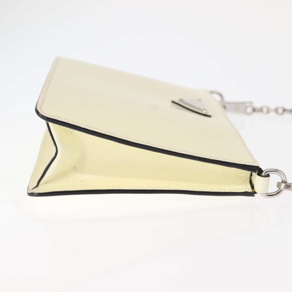 Prada Chain Crossbody Bag Vernice Saffiano Leather White Leather Shoulder Bag Bag (Pre-Owned)