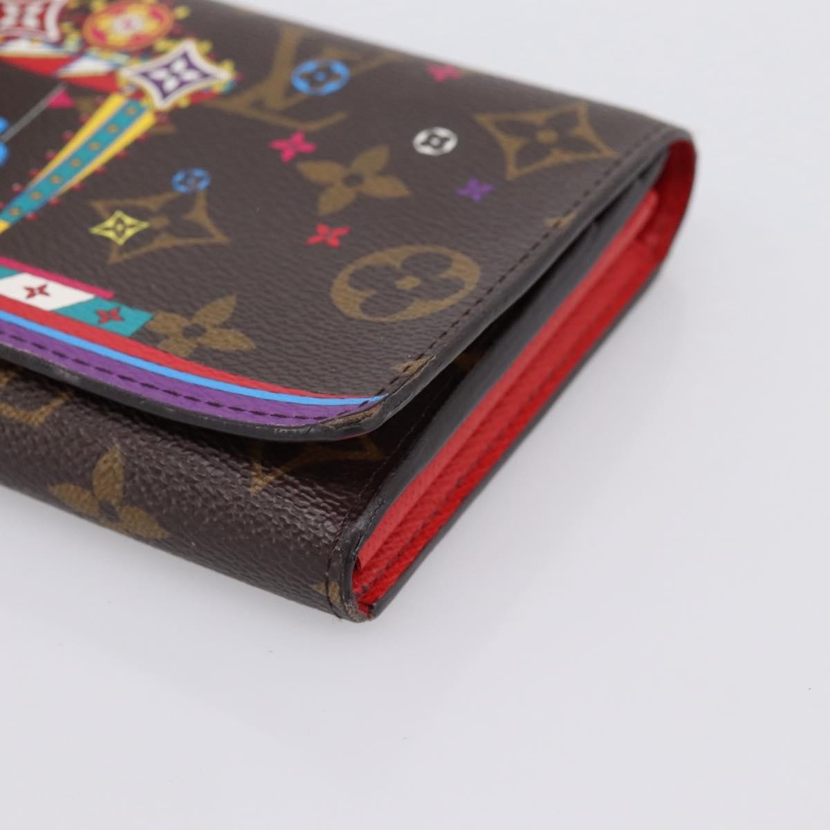 Louis Vuitton Sarah Wallet Nm Limited Edition Vivienne Xmas Monogram Canvas Brown Canvas Wallets Accessory (Pre-Owned)
