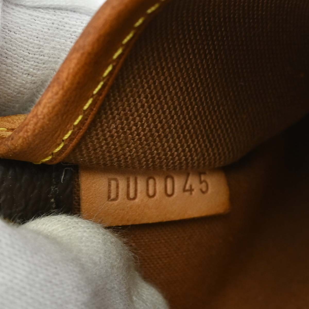 Louis Vuitton Popincourt Monogram Canvas Brown Canvas Shoulder Bag Bag (Pre-Owned)