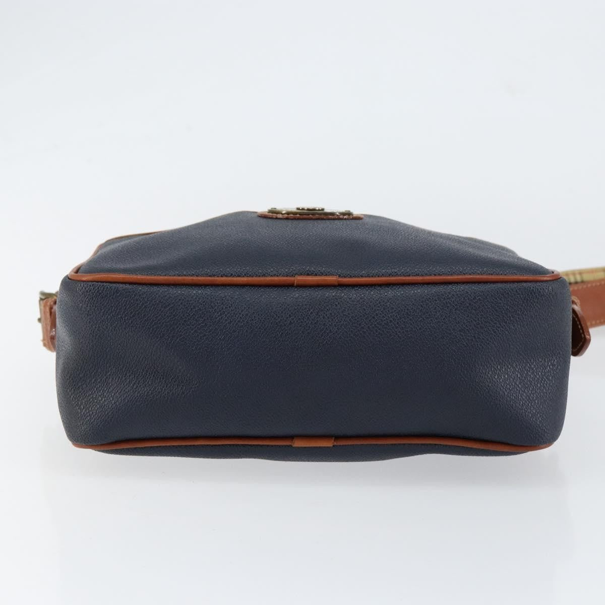 Burberry Vintage Leather Navy Leather Shoulder Bag Bag (Pre-Owned)