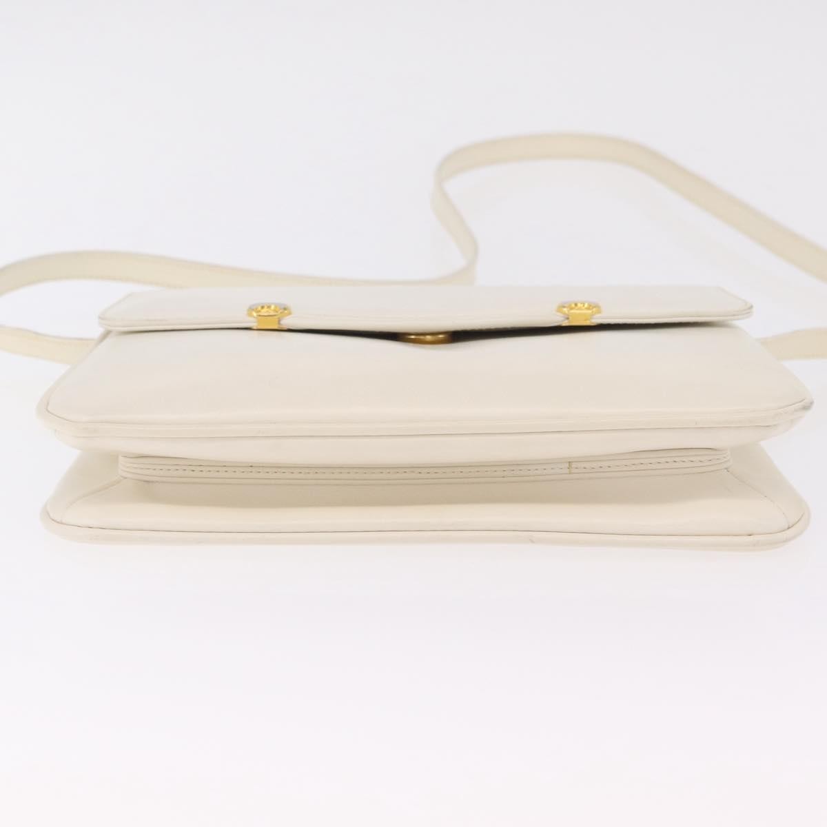 Gucci Shoulder Leather White Leather Shoulder Bag Bag (Pre-Owned)